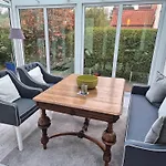 Stadtvilla 度假居