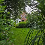 Stadtvilla 度假居
